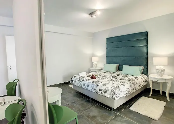 Willa On The Wave By Lovelystay Paul do Mar (Madeira)