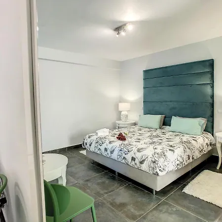 Villa On The Wave By Lovelystay Paul do Mar (Madeira)