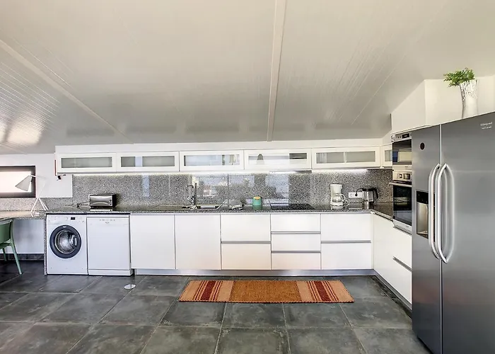 On The Wave By Lovelystay Villa *