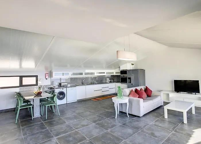 On The Wave By Lovelystay Villa *